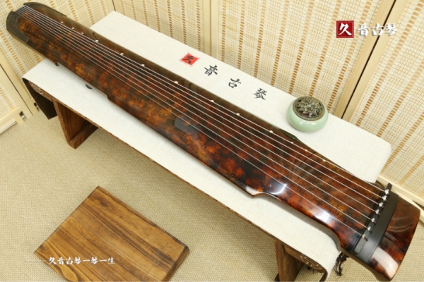 北京市收藏级古琴【犀牛皮纹仲尼式】